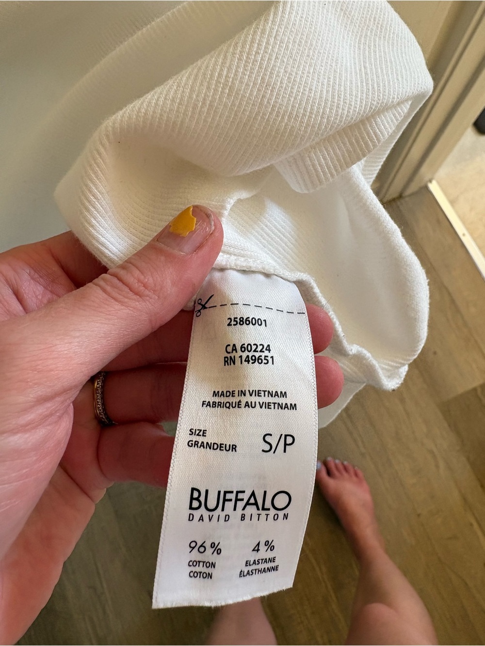 Buffalo Ribbed White Capsleeve T - Picture 2 of 4